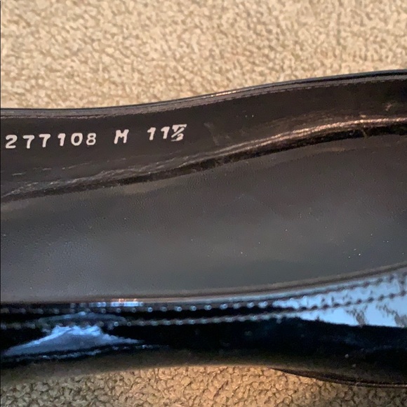 Patent flat Stuart Weitzman Blk size 11.5 - Picture 7 of 7